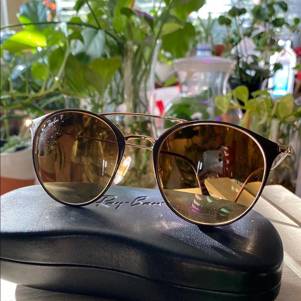 Ray-Ban Women's Sunglasses with Gold Frame and Brown Lenses - Picture 3 of 3